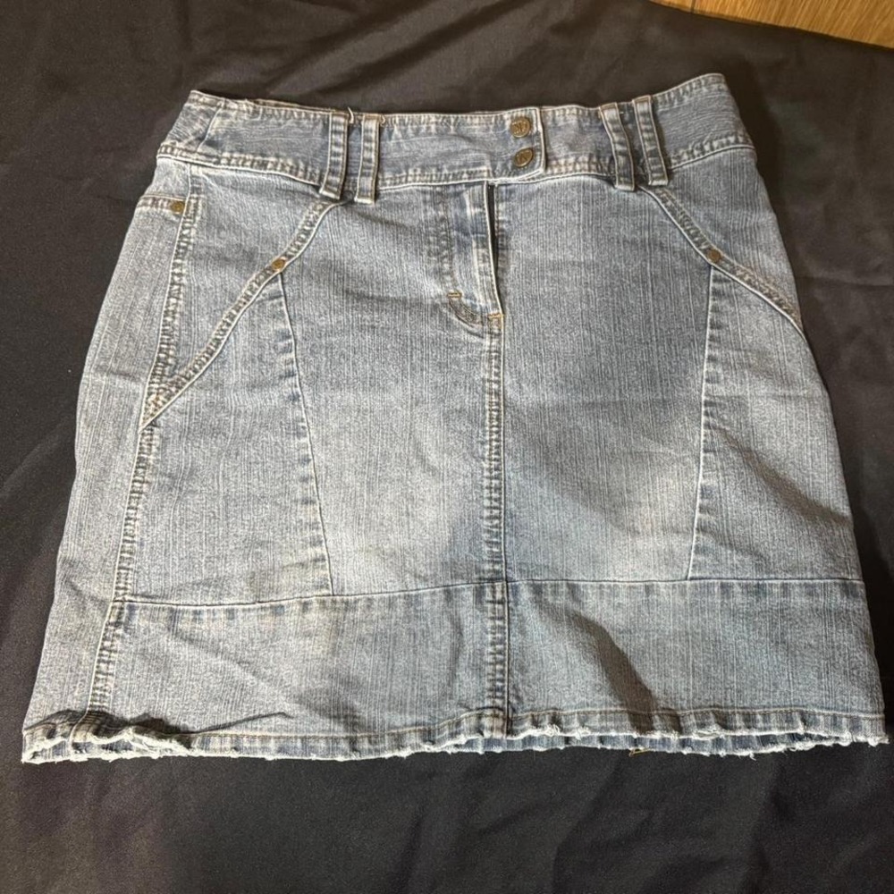 Women's Calvin Klein Skirt -‎ Size 9